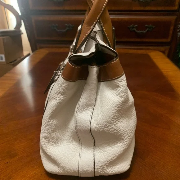 Coach F14682 Penelope Satchel - Picture 2 of 7